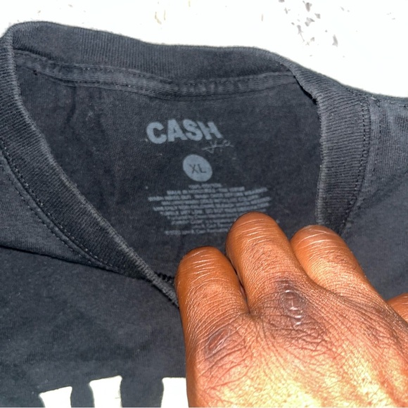 Johnny CAsh Black Graphic Tee - Picture 4 of 4